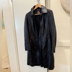 Vintage Vecchia Firenze black leather coat made in Italy size 42